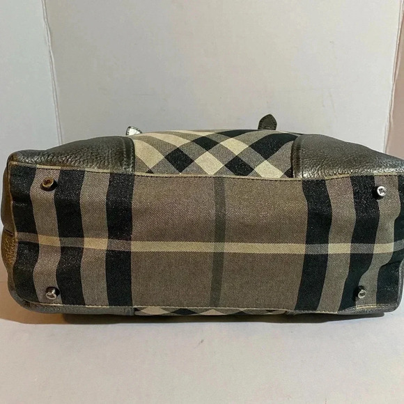 Burberry shimmer check Byron tote handbag - Picture 3 of 15